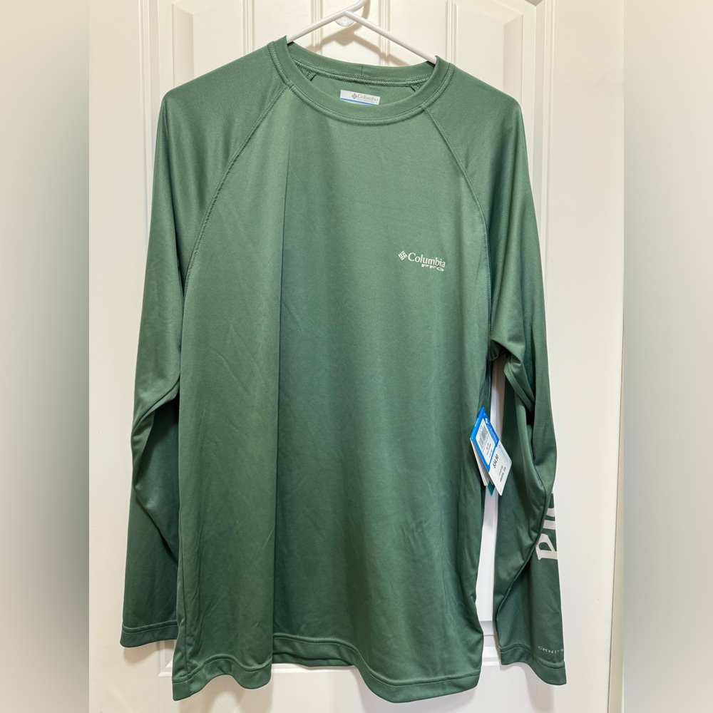 Men’s Columbia PFG fishing and sun shirt